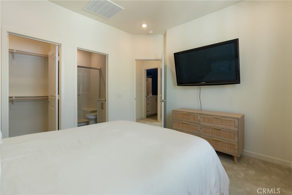 1562 Topeka Ave 1 1