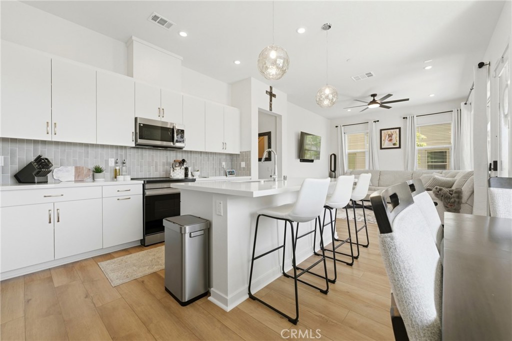 3247 E. Moonstone Drive