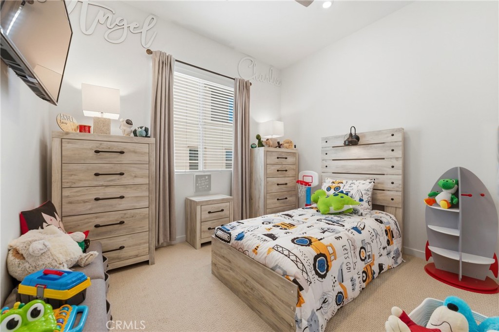 3247 E. Moonstone Drive