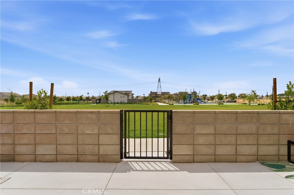 3247 E. Moonstone Drive
