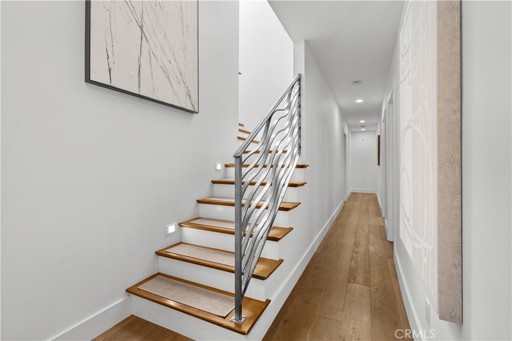519 Signal Road