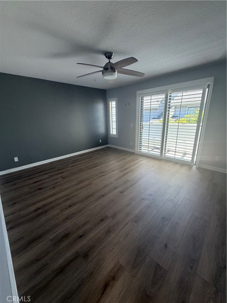 345 Avocado