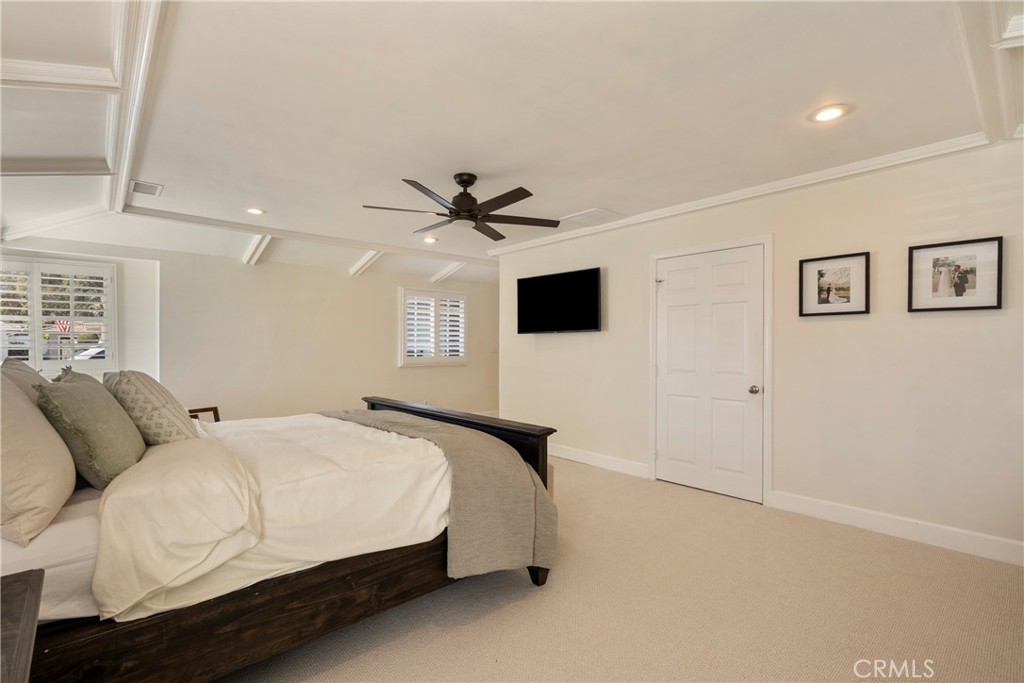 4522 Loganview Drive
