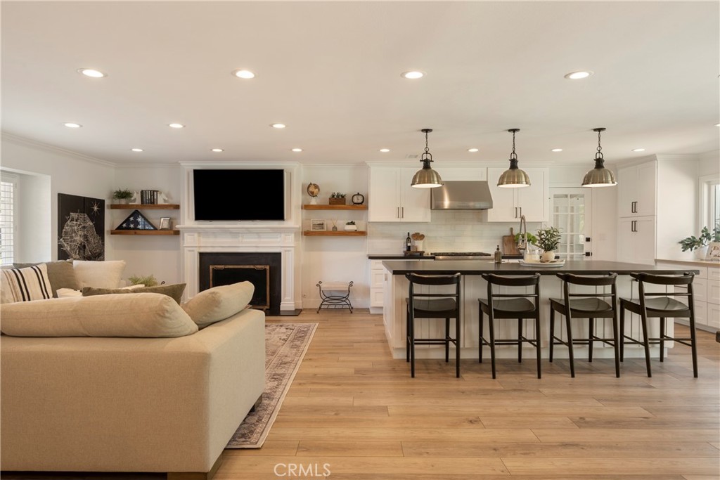4522 Loganview Drive