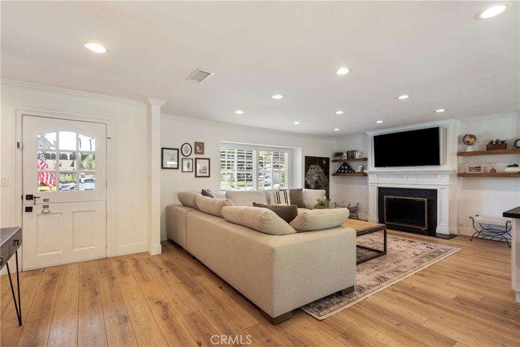 4522 Loganview Drive