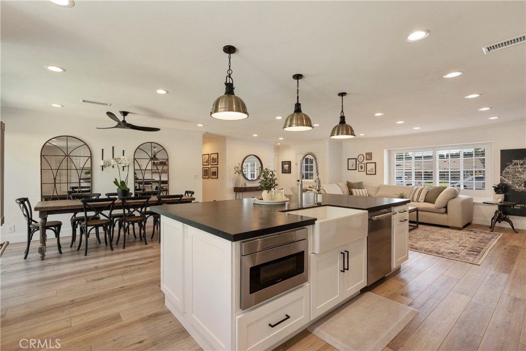 4522 Loganview Drive