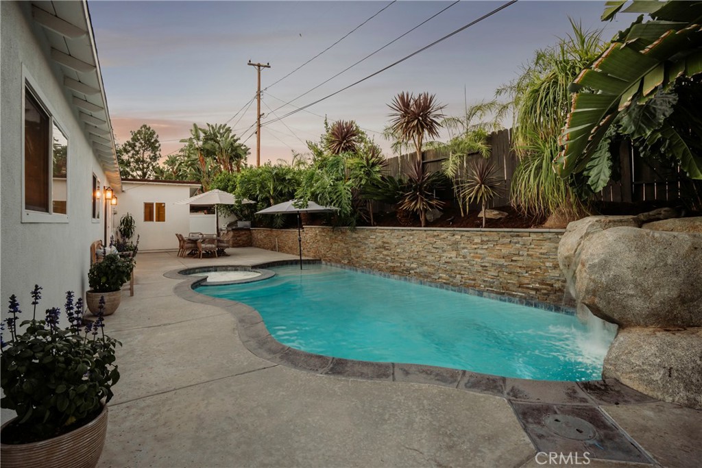 4522 Loganview Drive