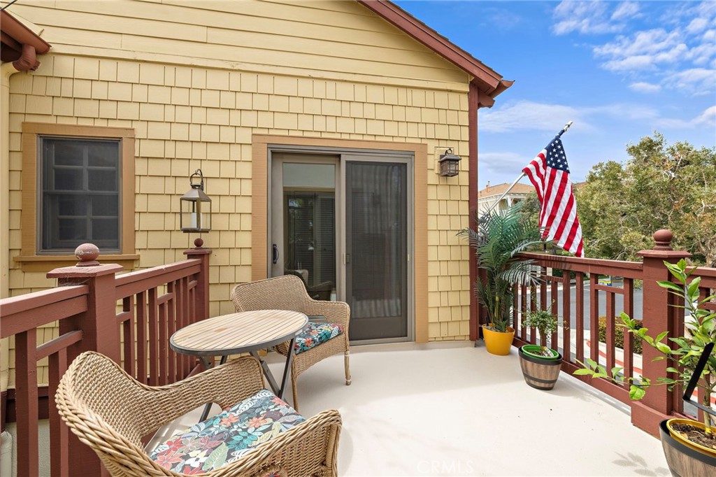 2741 Bungalow