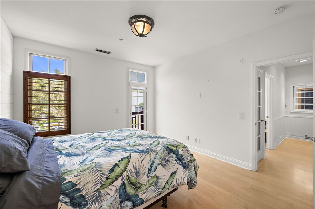 2741 Bungalow