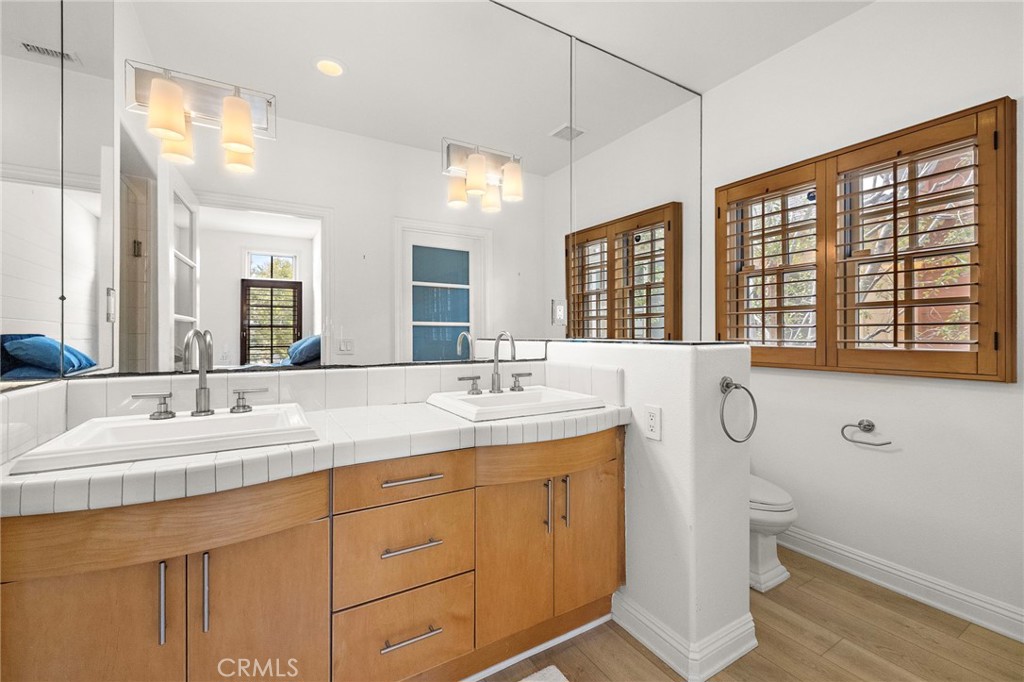 2741 Bungalow