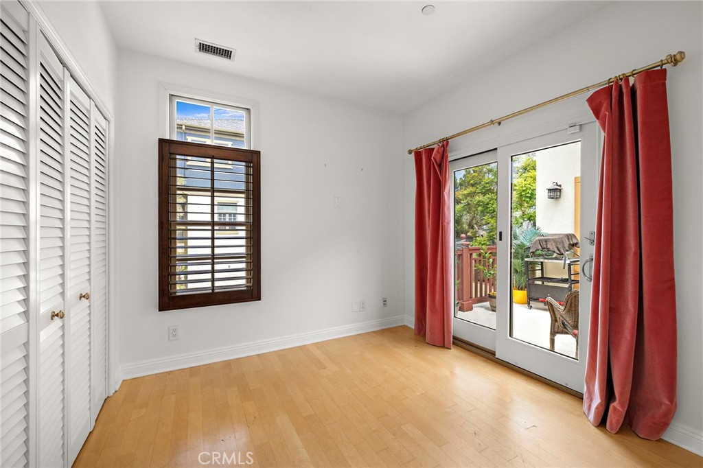 2741 Bungalow