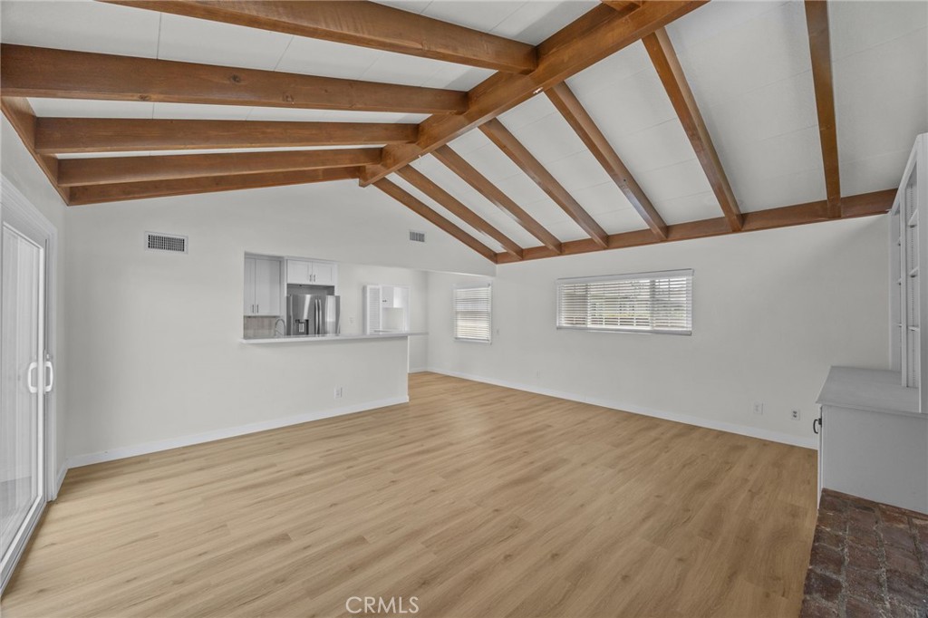 2445 W Marian