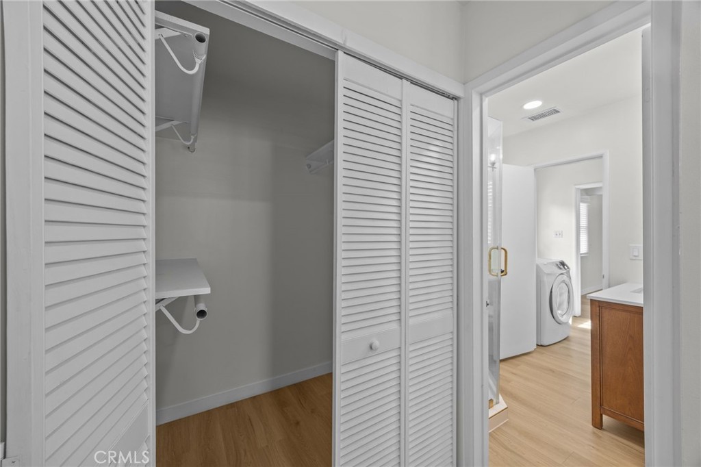 2445 W Marian