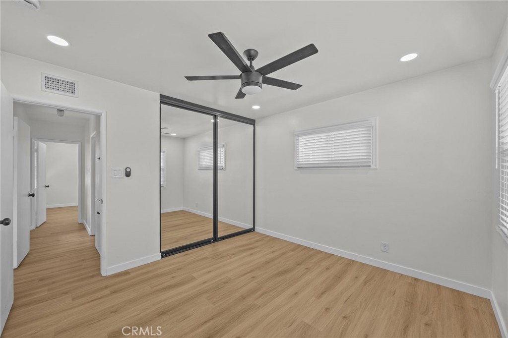 2445 W Marian