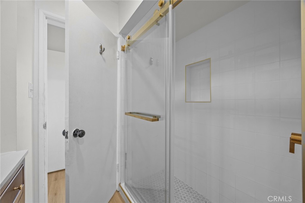 2445 W Marian