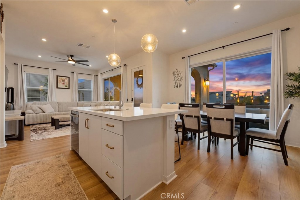 3247 E. Moonstone Drive