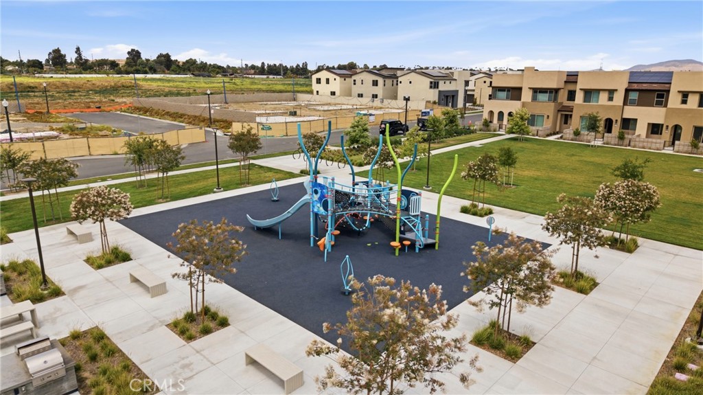 3247 E. Moonstone Drive