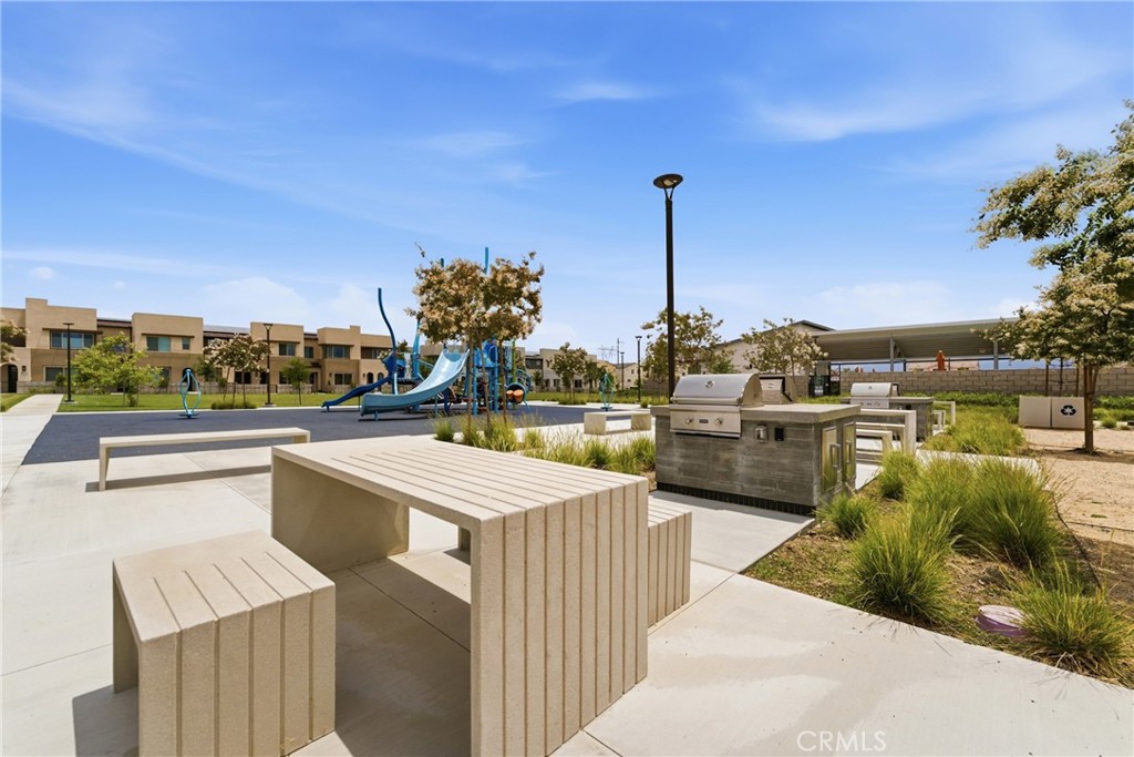 3247 E. Moonstone Drive