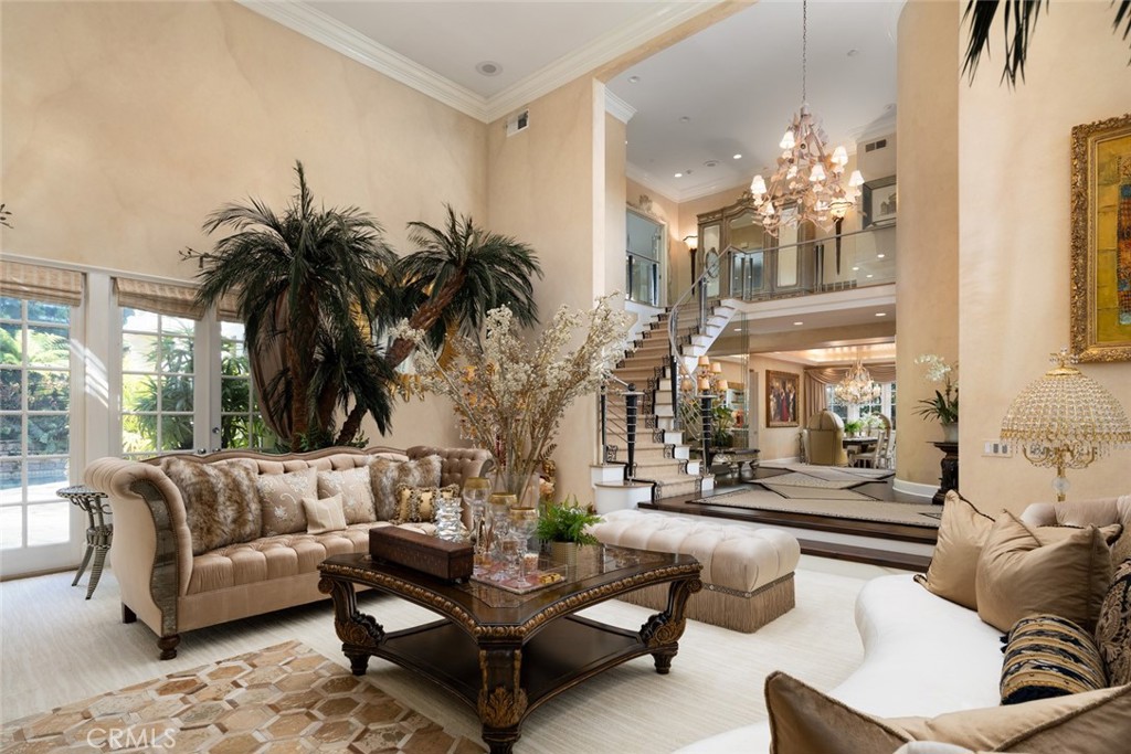 3 Weybridge Court