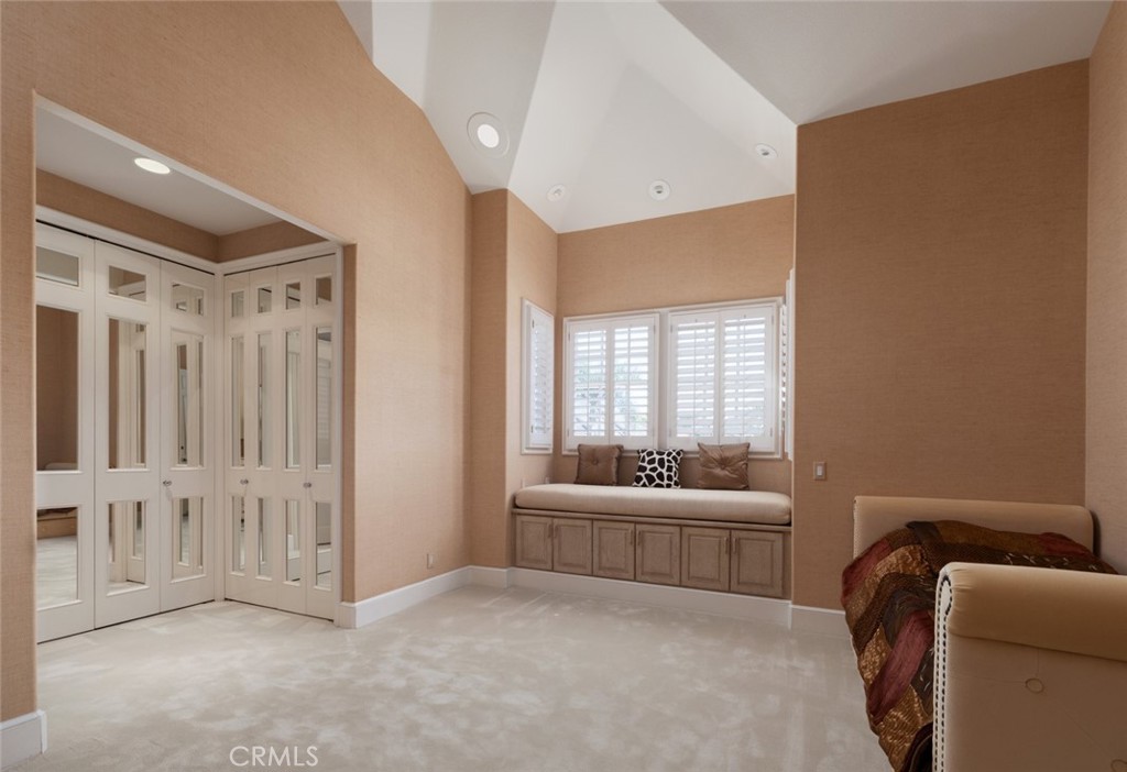 3 Weybridge Court