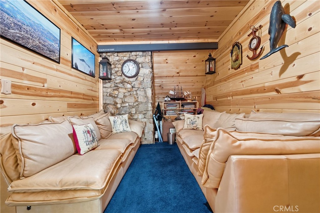 33846 Green Valley Lake