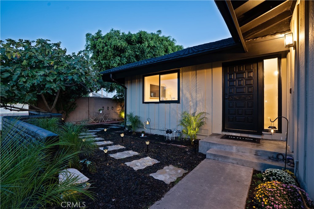 6972 Laurelhurst