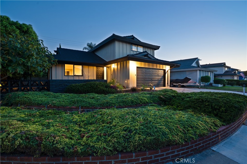 6972 Laurelhurst