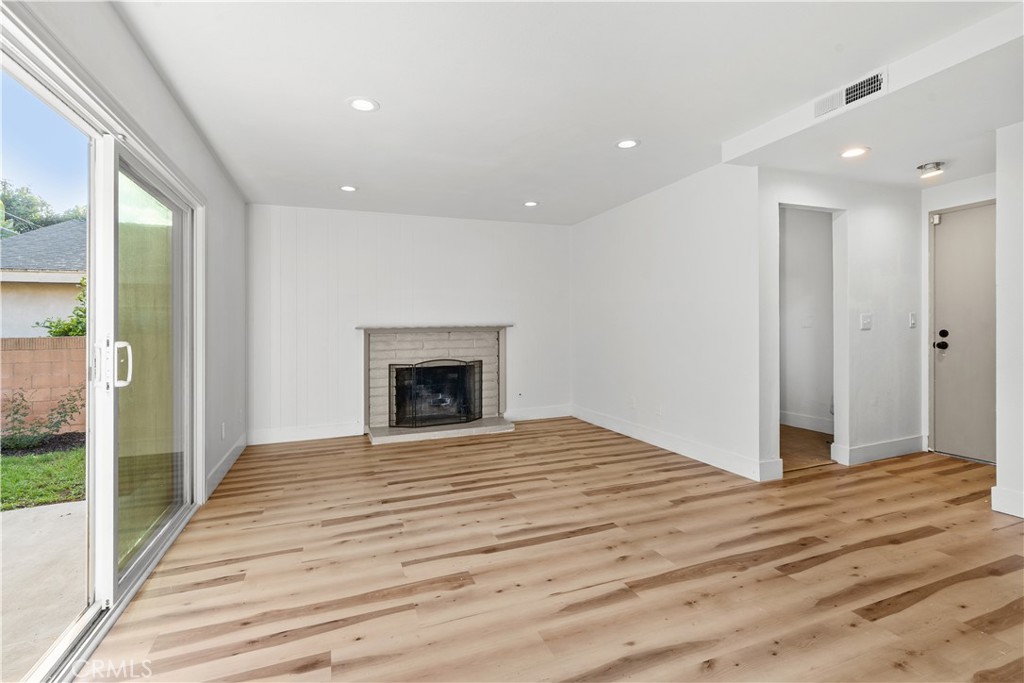 6972 Laurelhurst