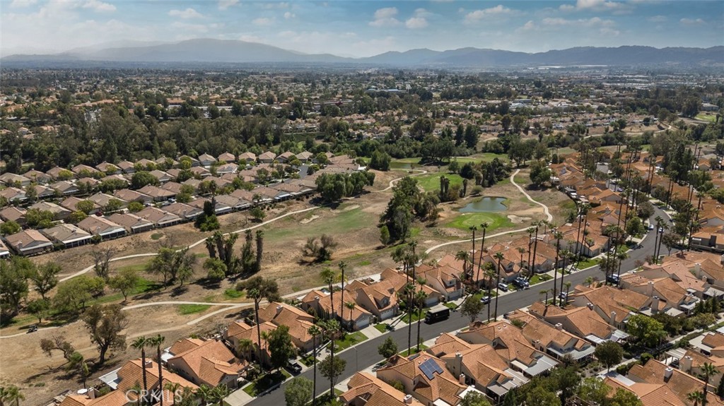 40208 Corte Peralta