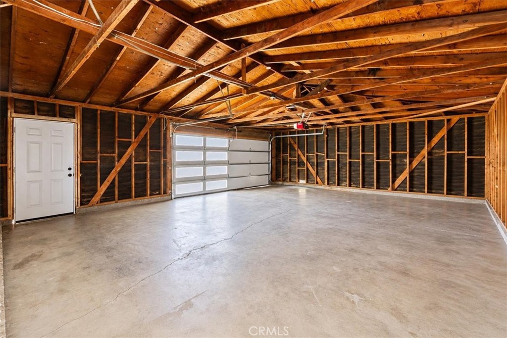 1025 Richards