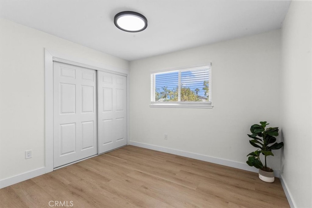 1025 Richards