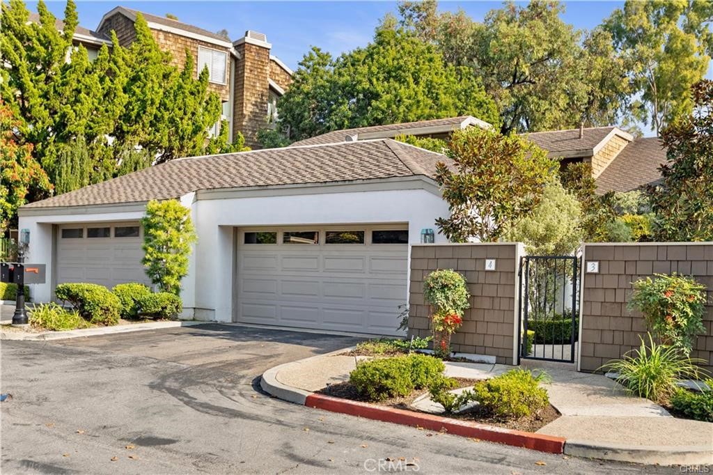 4 Sea Island Drive