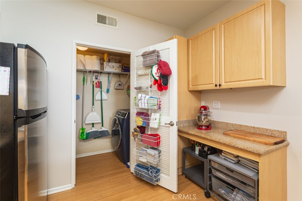 2350 Watermarke Place