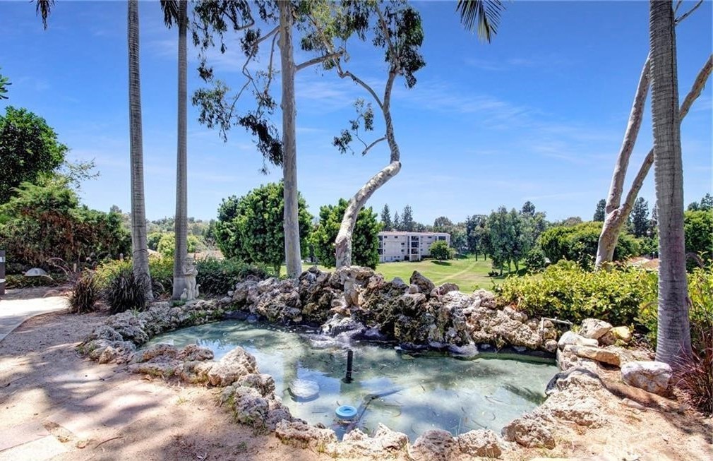 24055 Paseo Del Lago 1106
