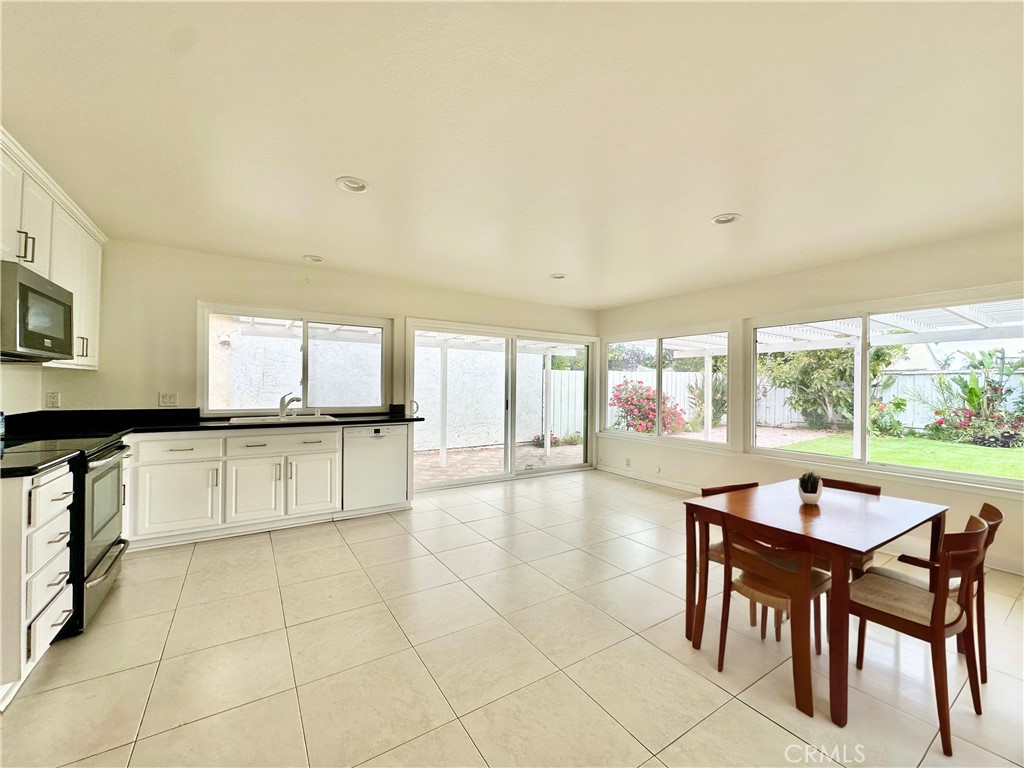 4162 Fireside Circle