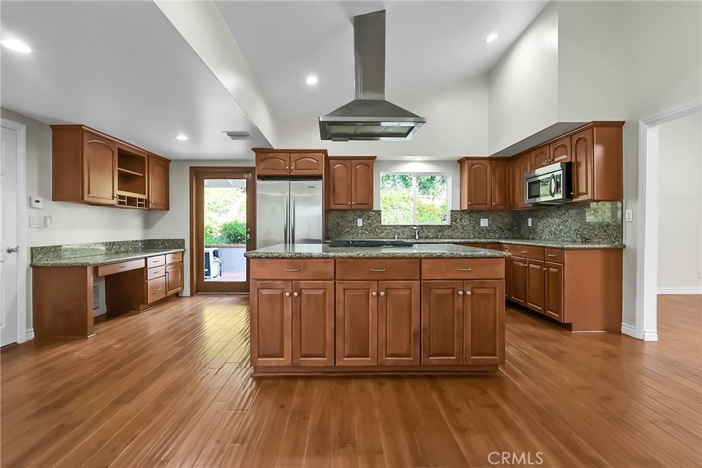 4050 Magna Carta Road