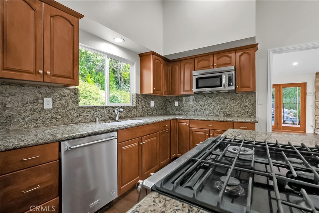 4050 Magna Carta Road