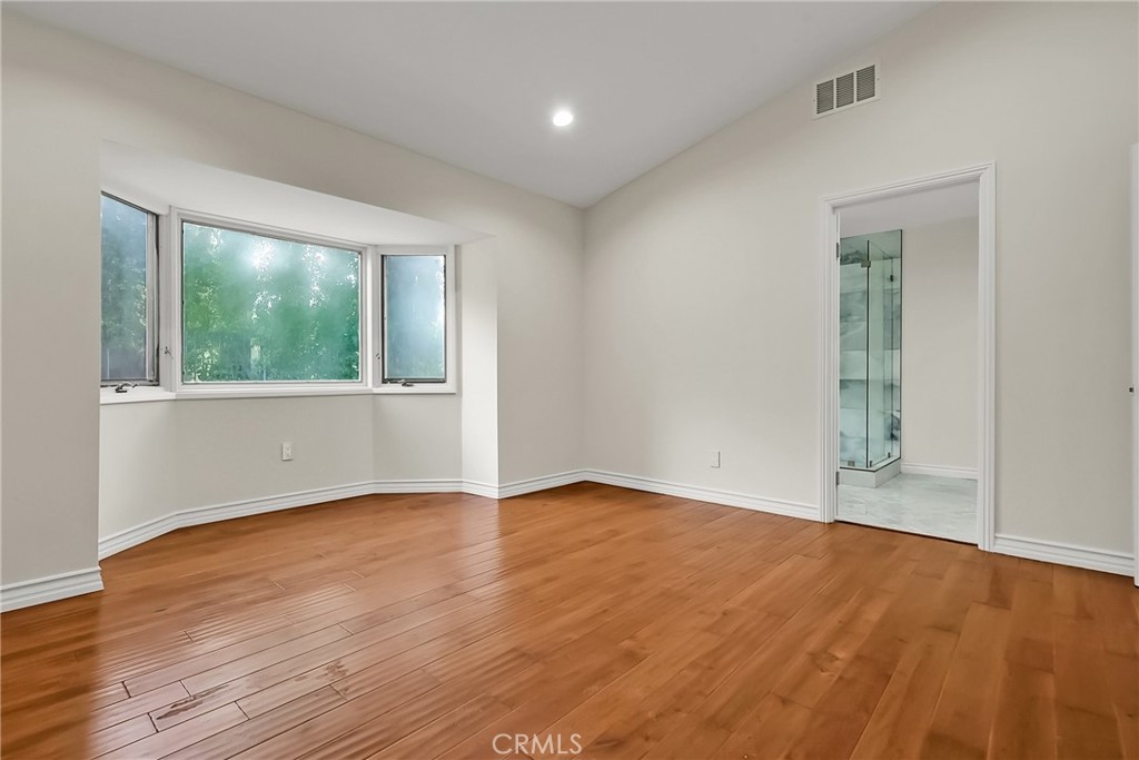 4050 Magna Carta Road