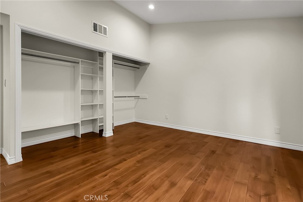 4050 Magna Carta Road