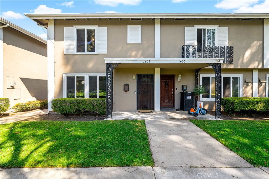 1459 Deauville Place