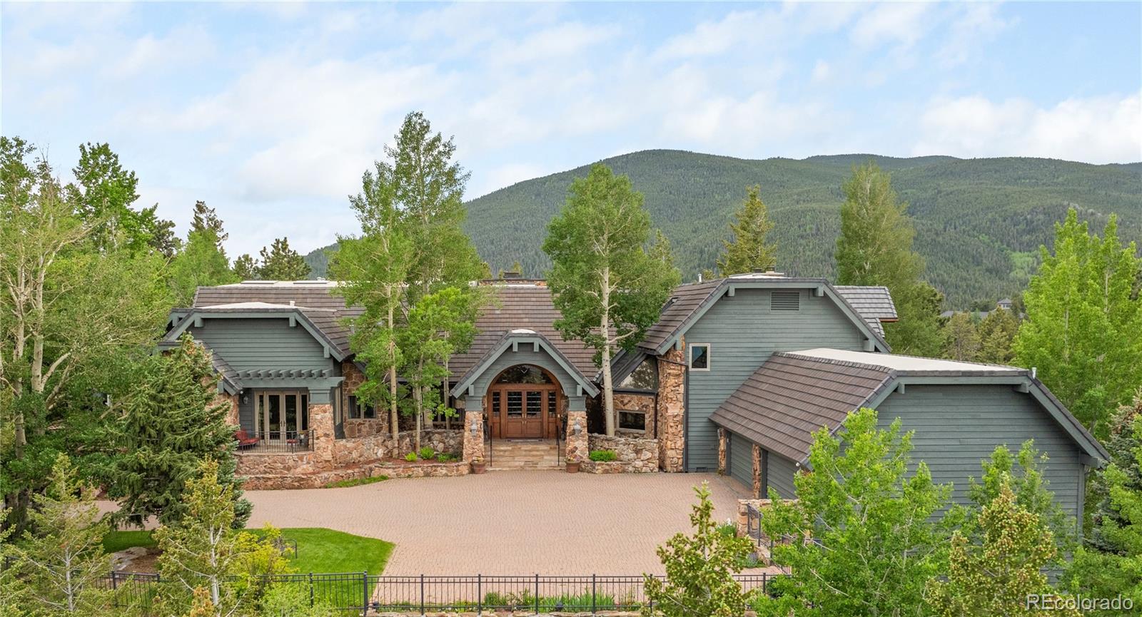 1275 Silver Tip Lane