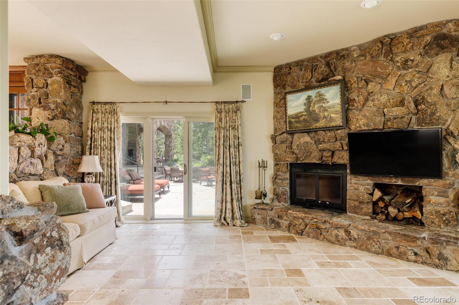 1275 Silver Tip Lane