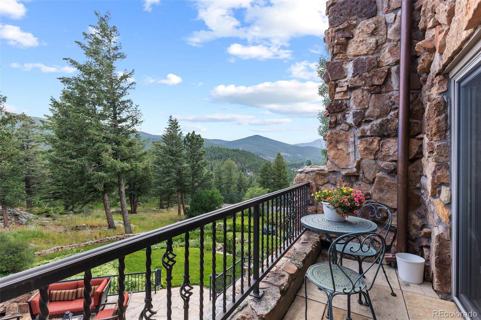 1275 Silver Tip Lane