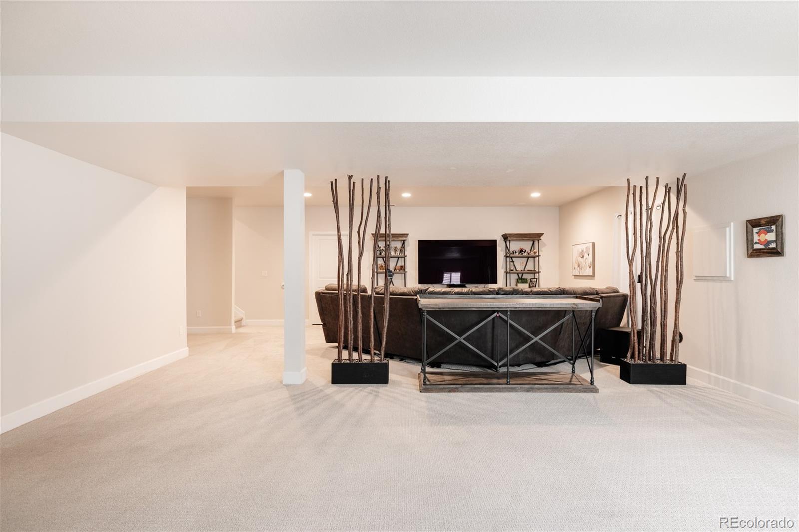 5840 Longs Peak Street