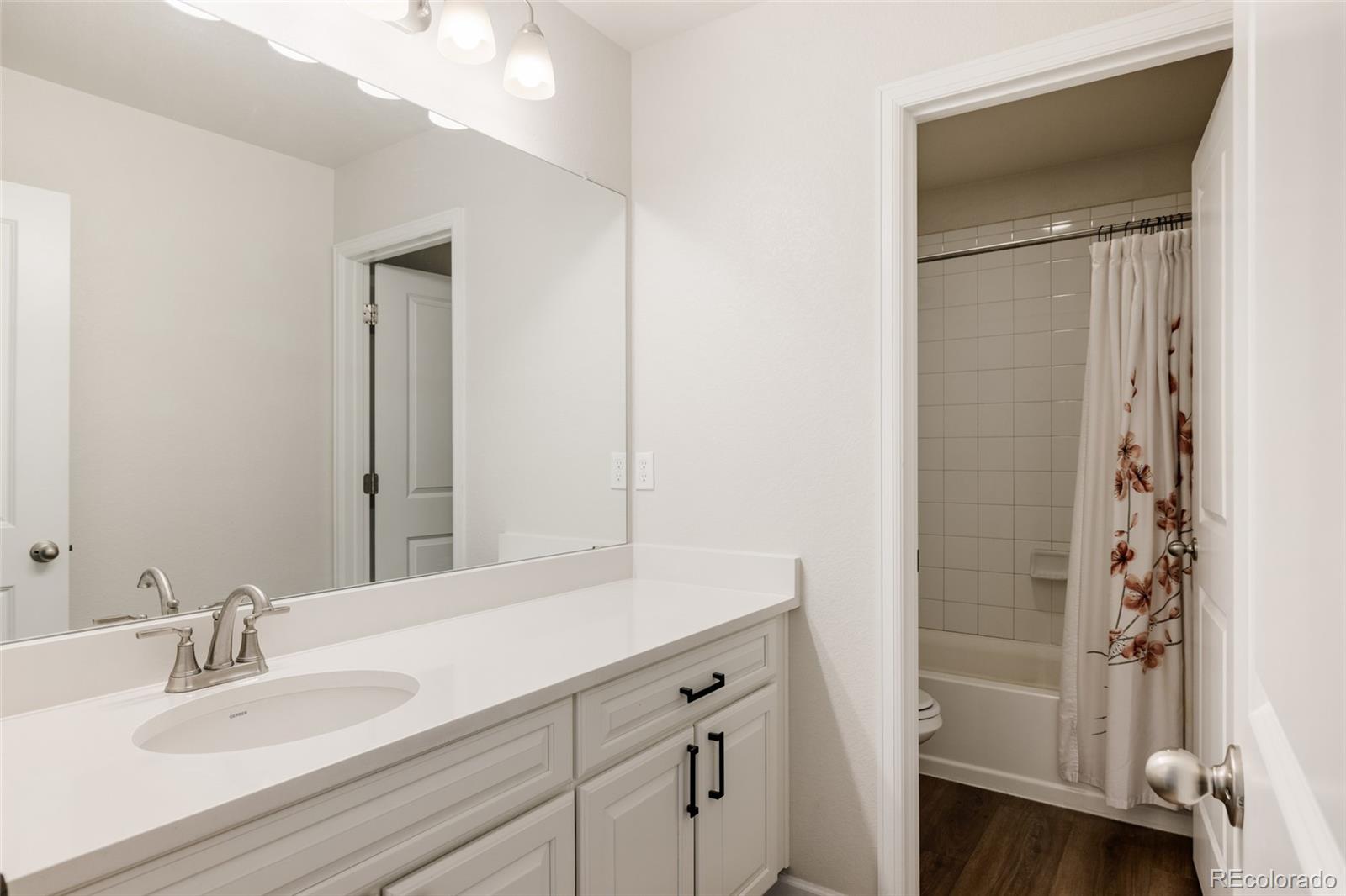 5840 Longs Peak Street