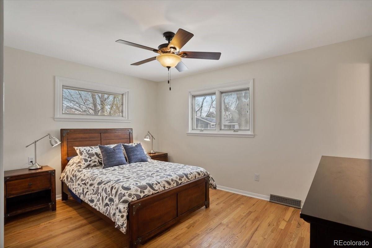 3191 S Leyden Street