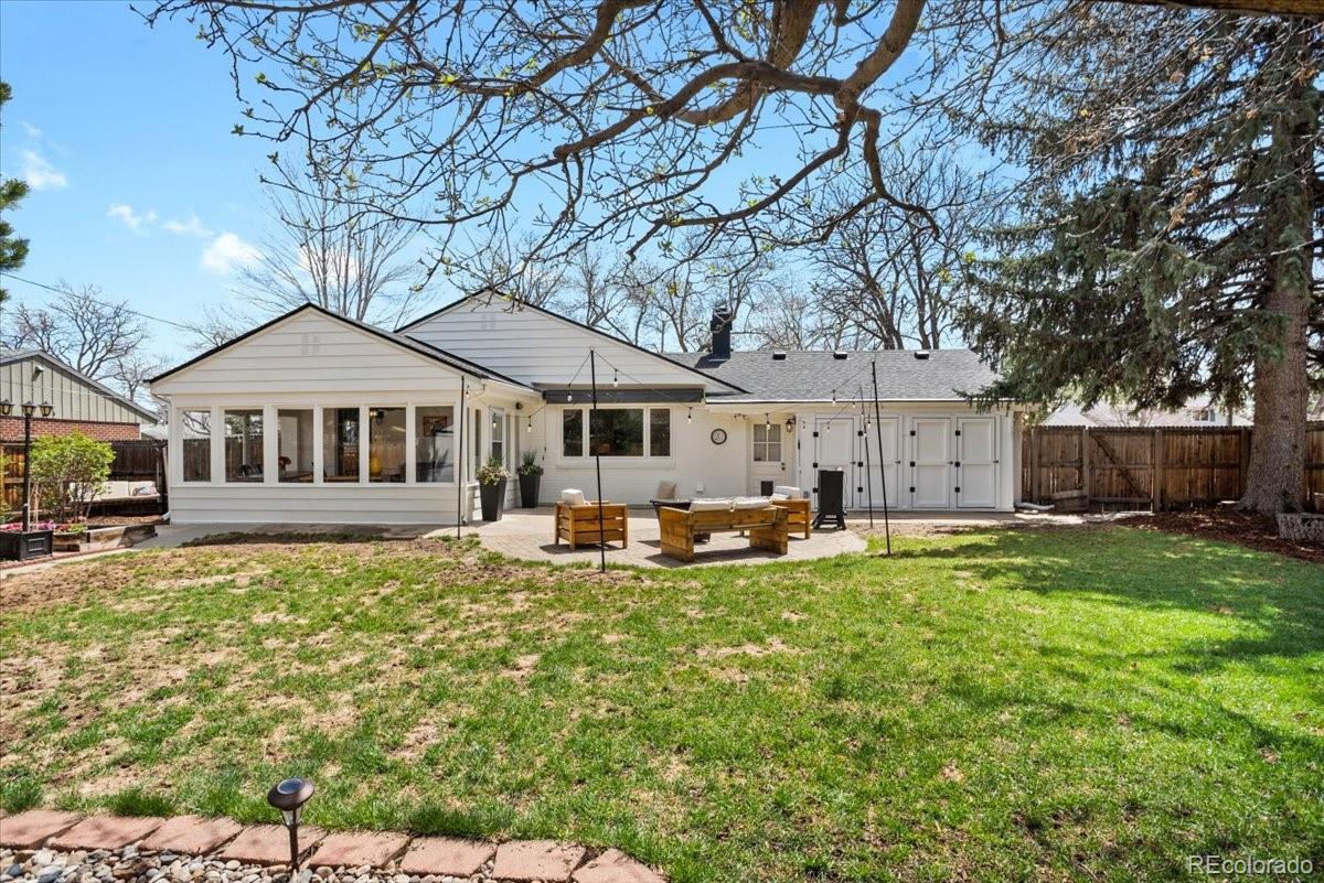 3191 S Leyden Street