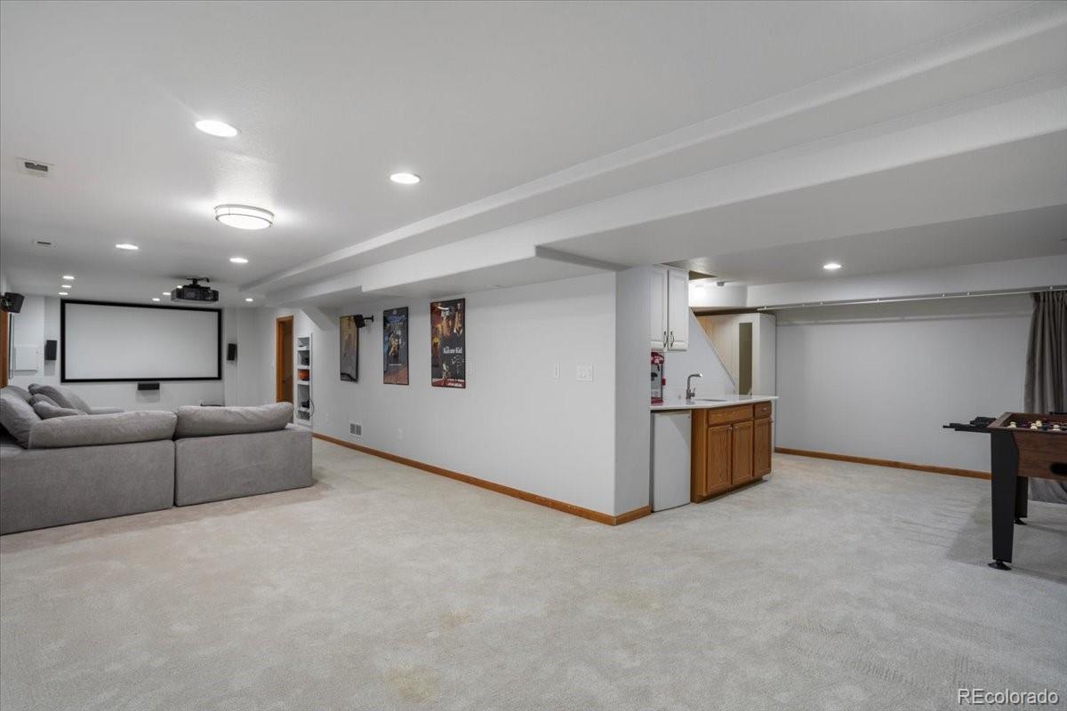 2415 E Lansdowne Court