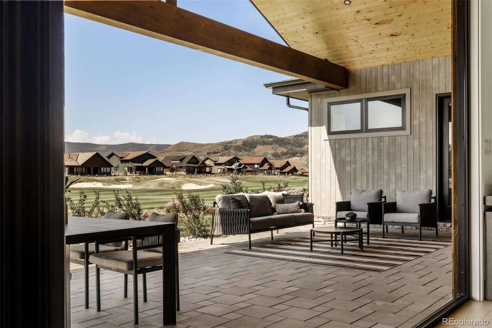 1735 Mountain Sky Lane