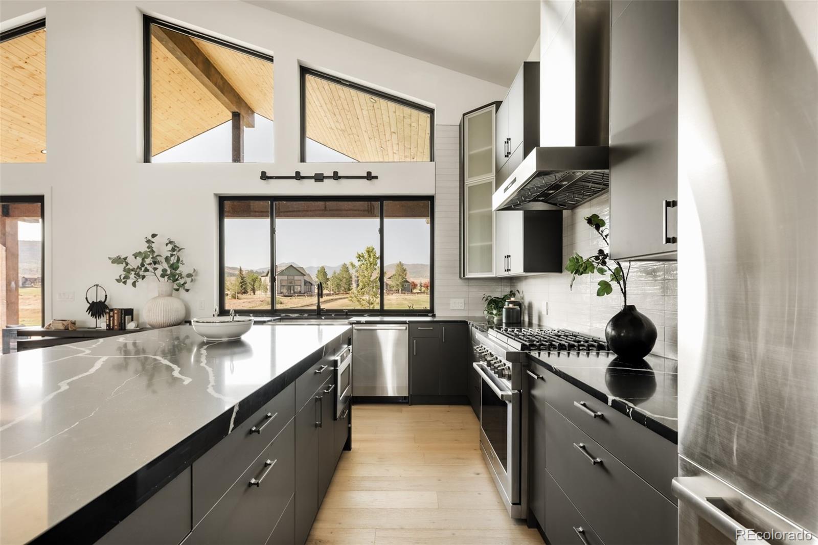 1735 Mountain Sky Lane